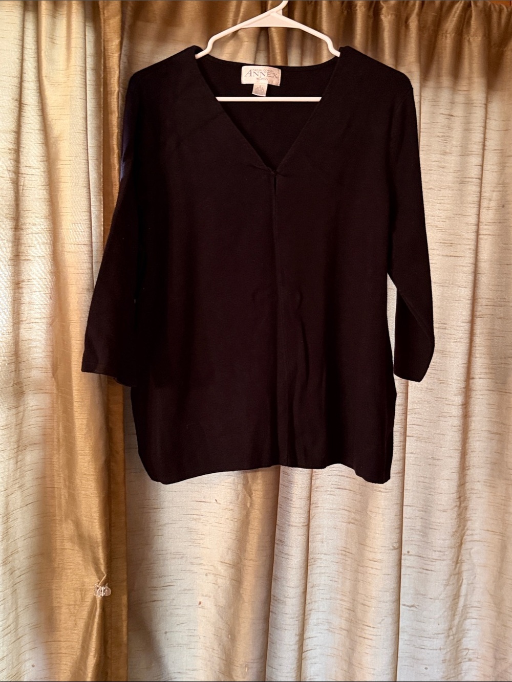 Black V-Neck Sweater 3/4 Sleeve Women's Top